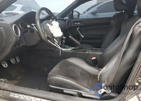 2014 Subaru Brz 2.0 Limited z USA, uszkodzony, nr VIN JF1ZCAC19E9604812